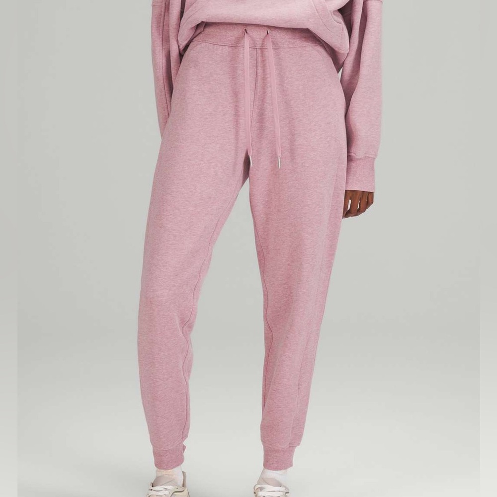 Lululemon Scuba High-Rise Jogger - Heathered Pink Taupe